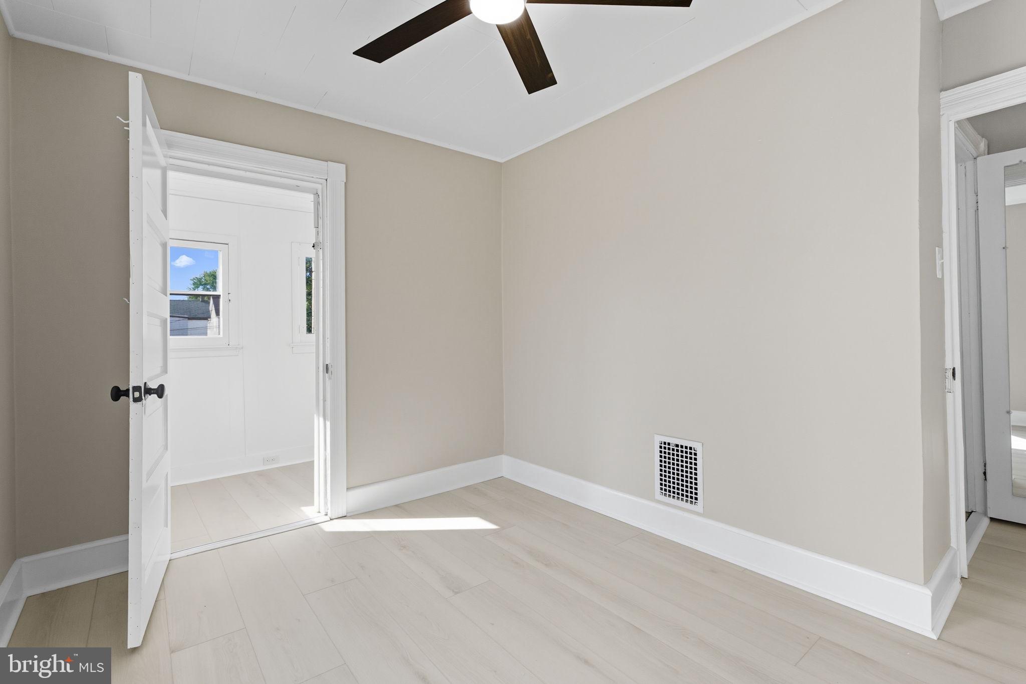 HAGERSTOWN - Residential