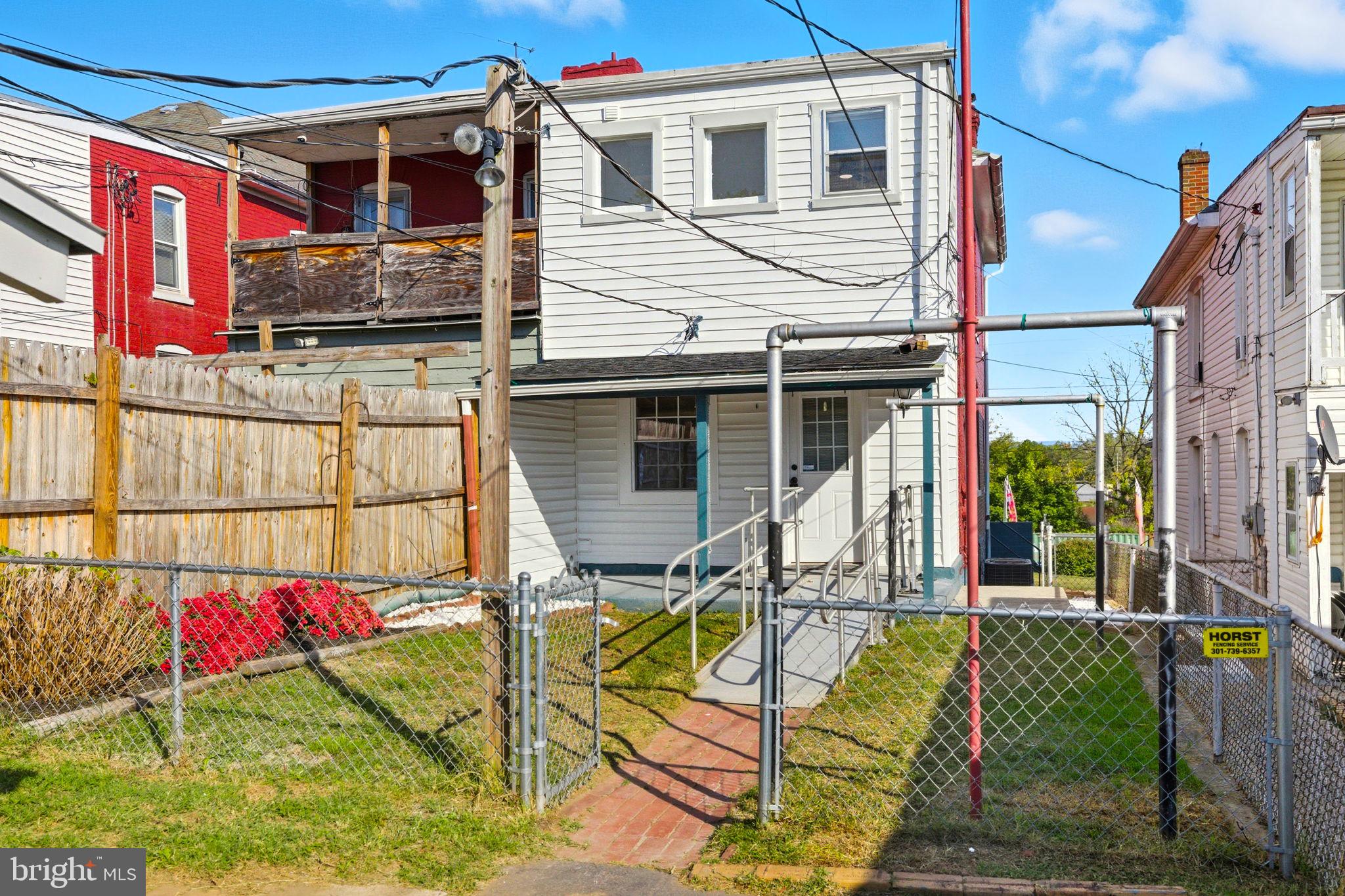 HAGERSTOWN - Residential