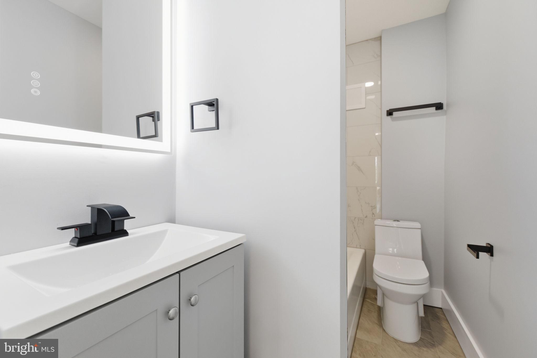 HAGERSTOWN - Residential