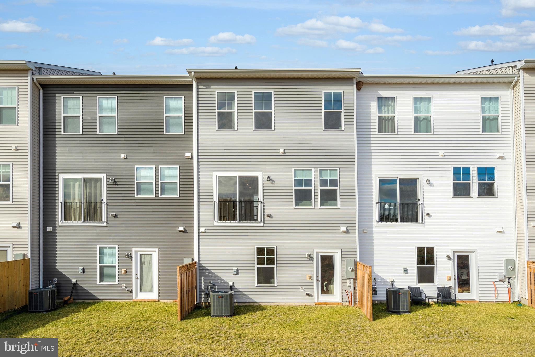 LAKE FREDERICK - Residential