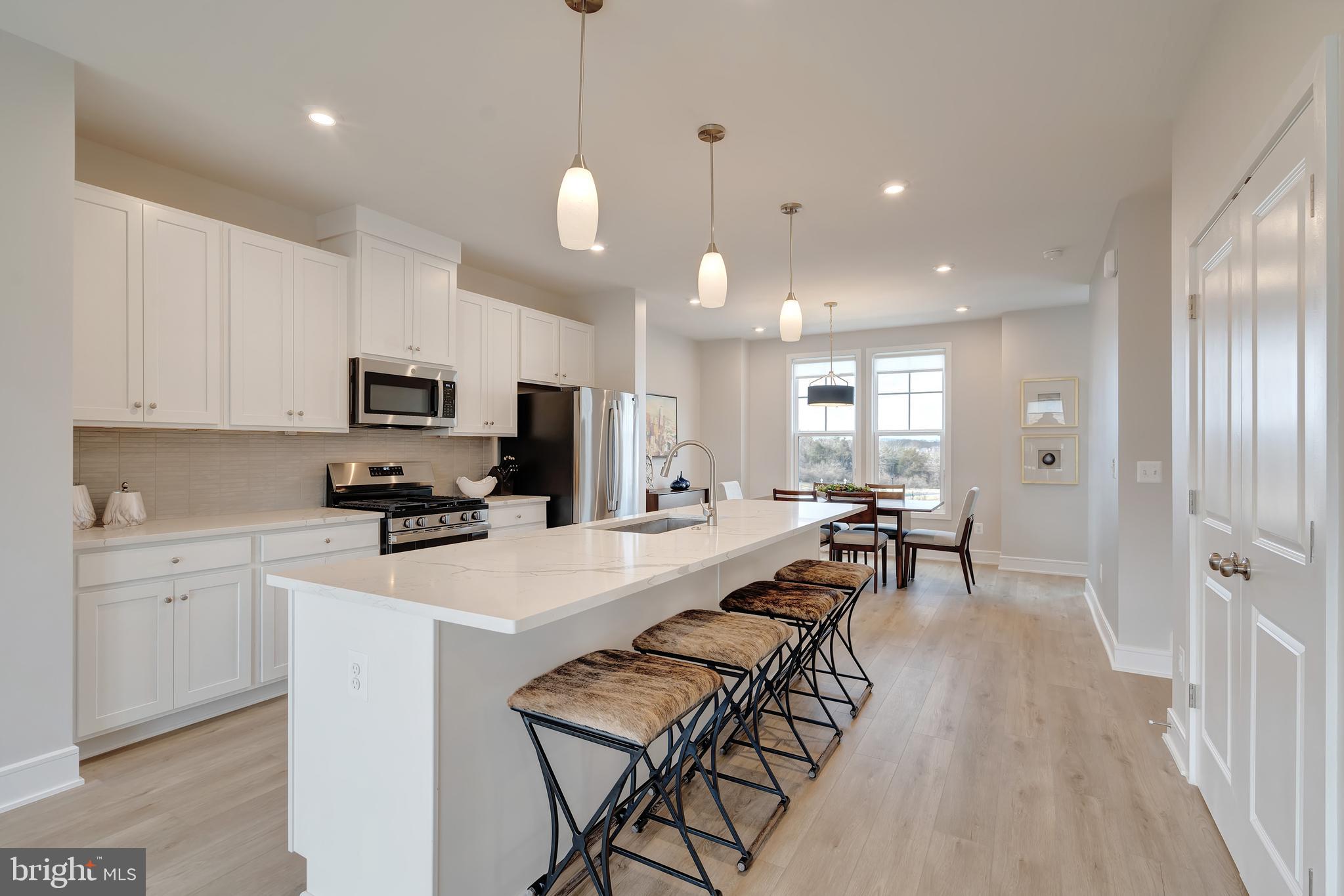 LAKE FREDERICK - Residential