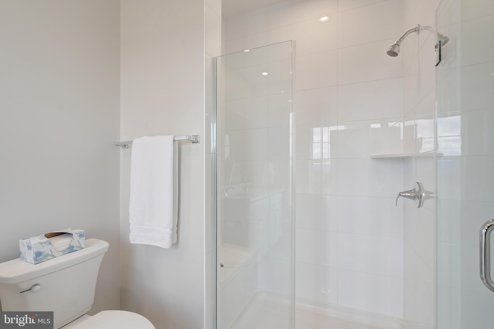 LAKE FREDERICK - Residential