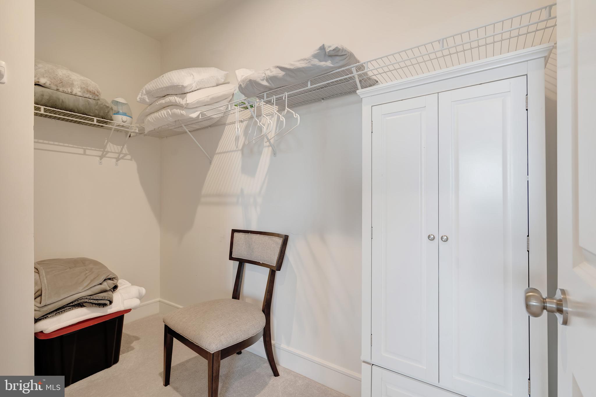 LAKE FREDERICK - Residential