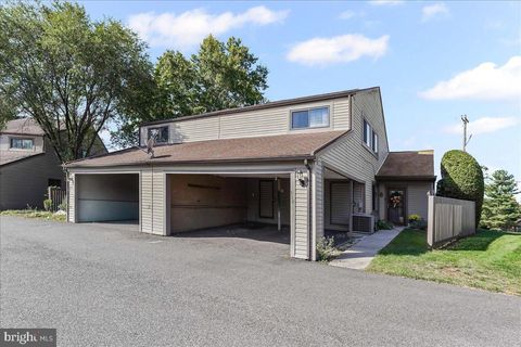 Photo of 350 Bridge Street, COLLEGEVILLE, PA 19426 (MLS # PAMC2156578)