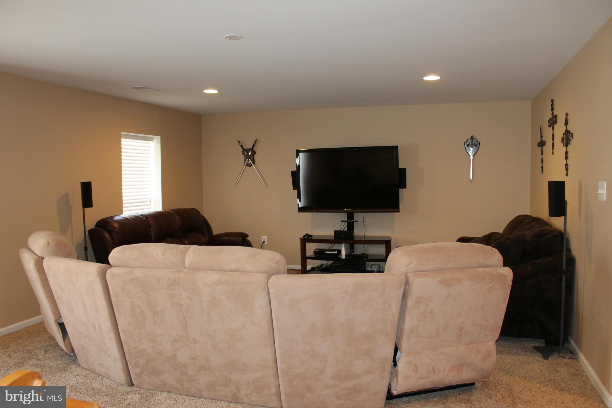 VILLAGE AT LORTON VALLEY - Residential Lease