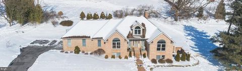 605 VISTA COURT WAYNESBORO PA 17268