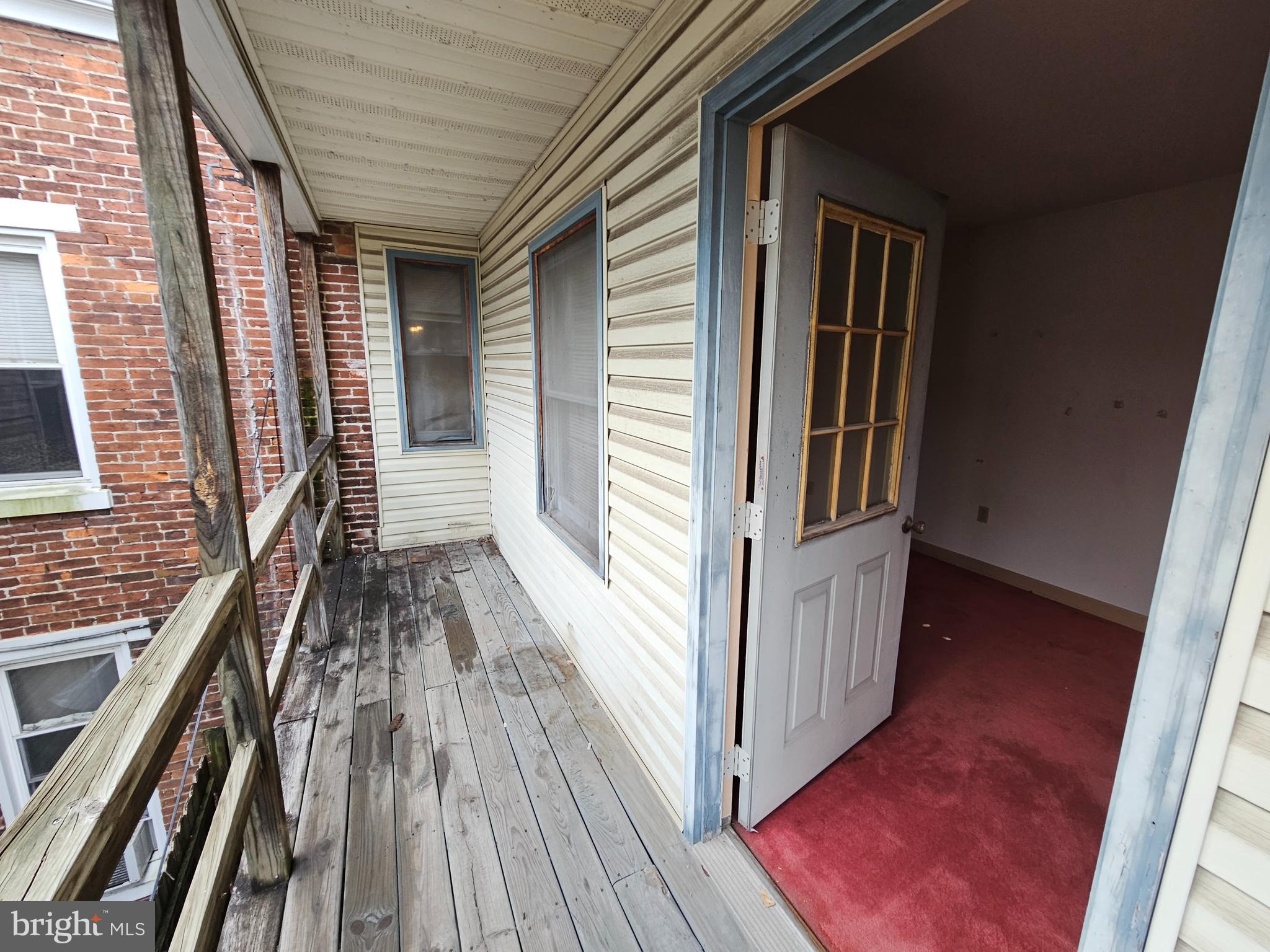 DOWNTOWN YORK - Residential