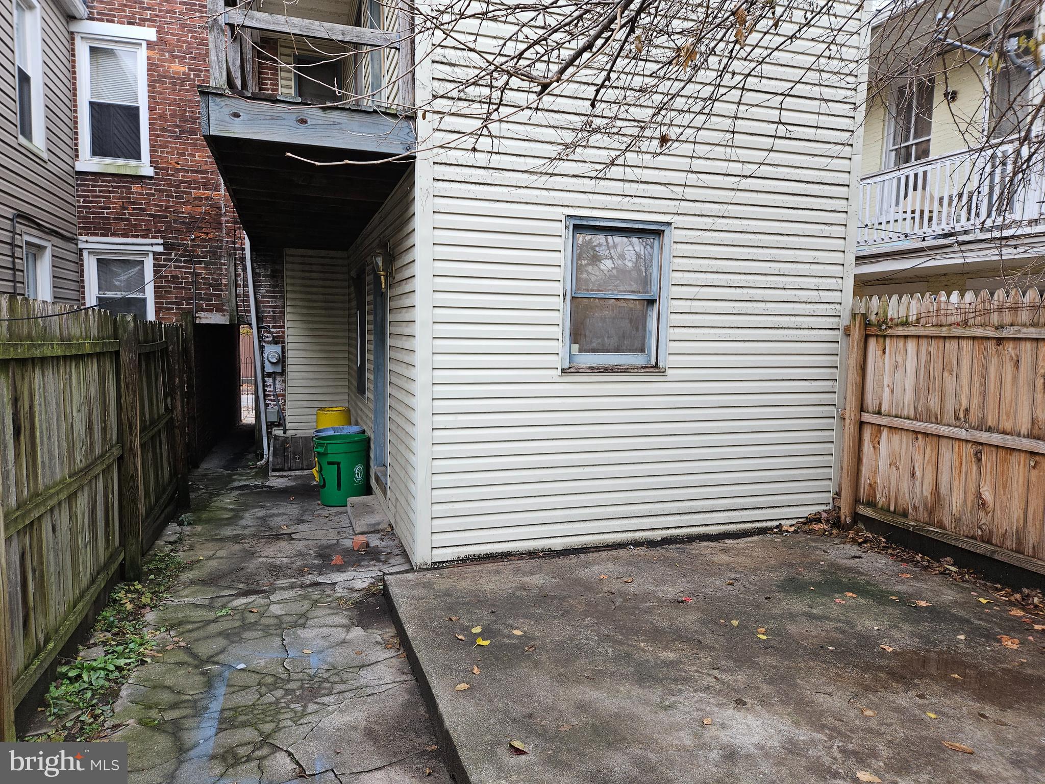 DOWNTOWN YORK - Residential