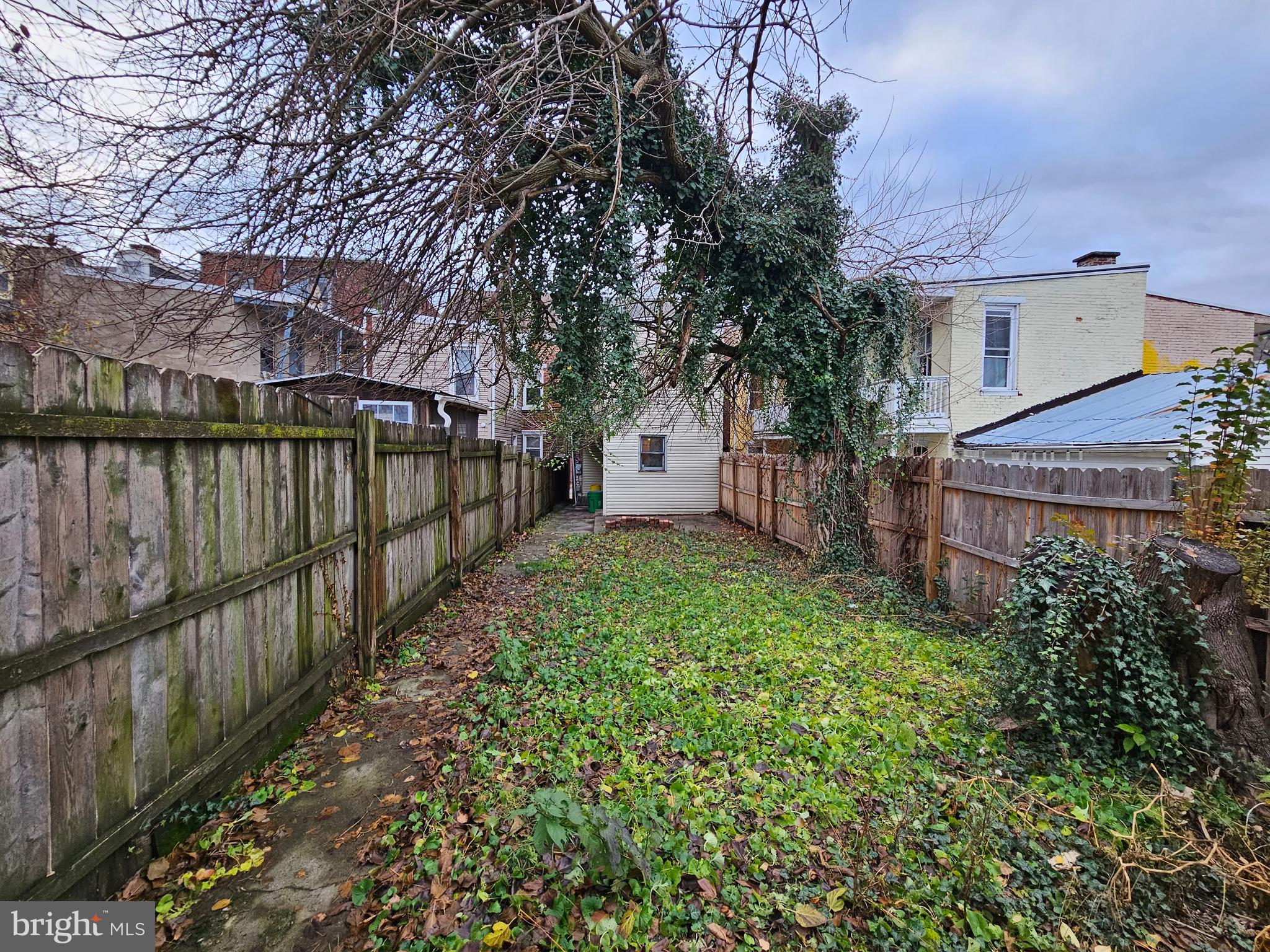 DOWNTOWN YORK - Residential