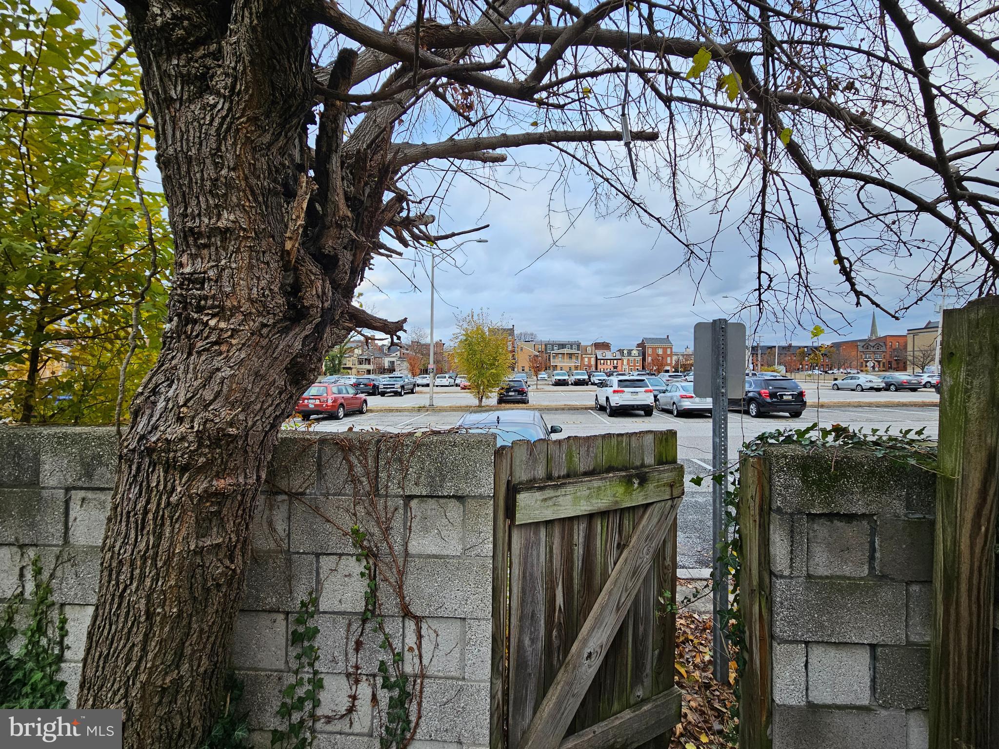 DOWNTOWN YORK - Residential