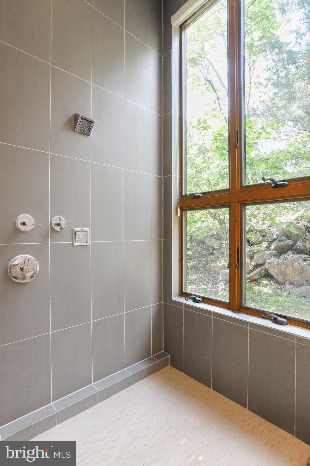 LOST RIVER VALLEY PROPERTY OWNERS ASSOCIATION - Residential