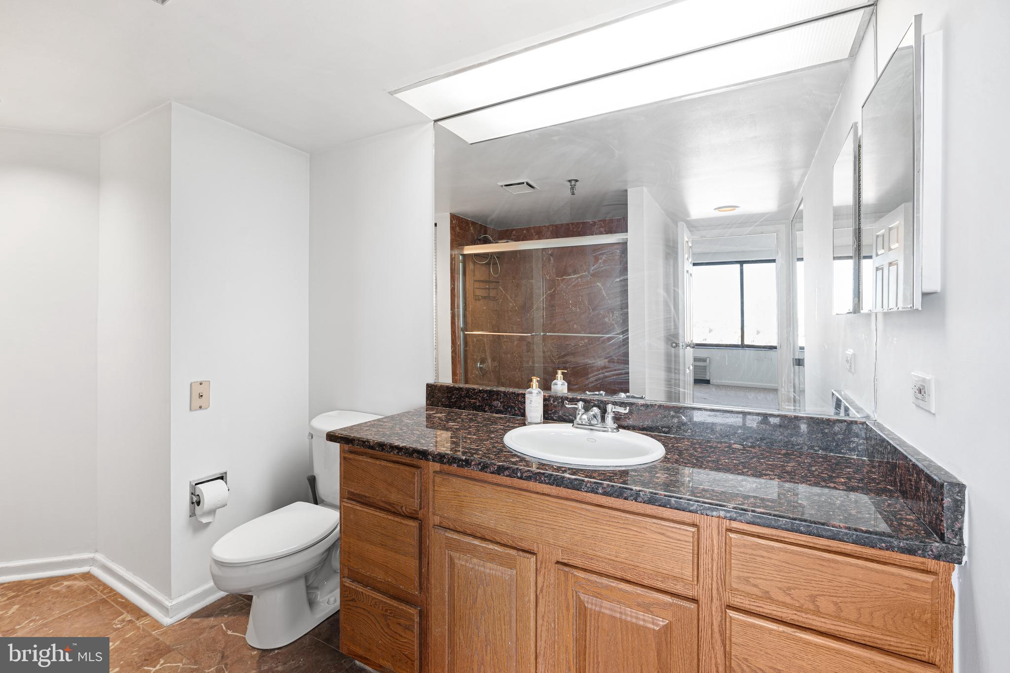 ART MUSEUM AREA - Residential