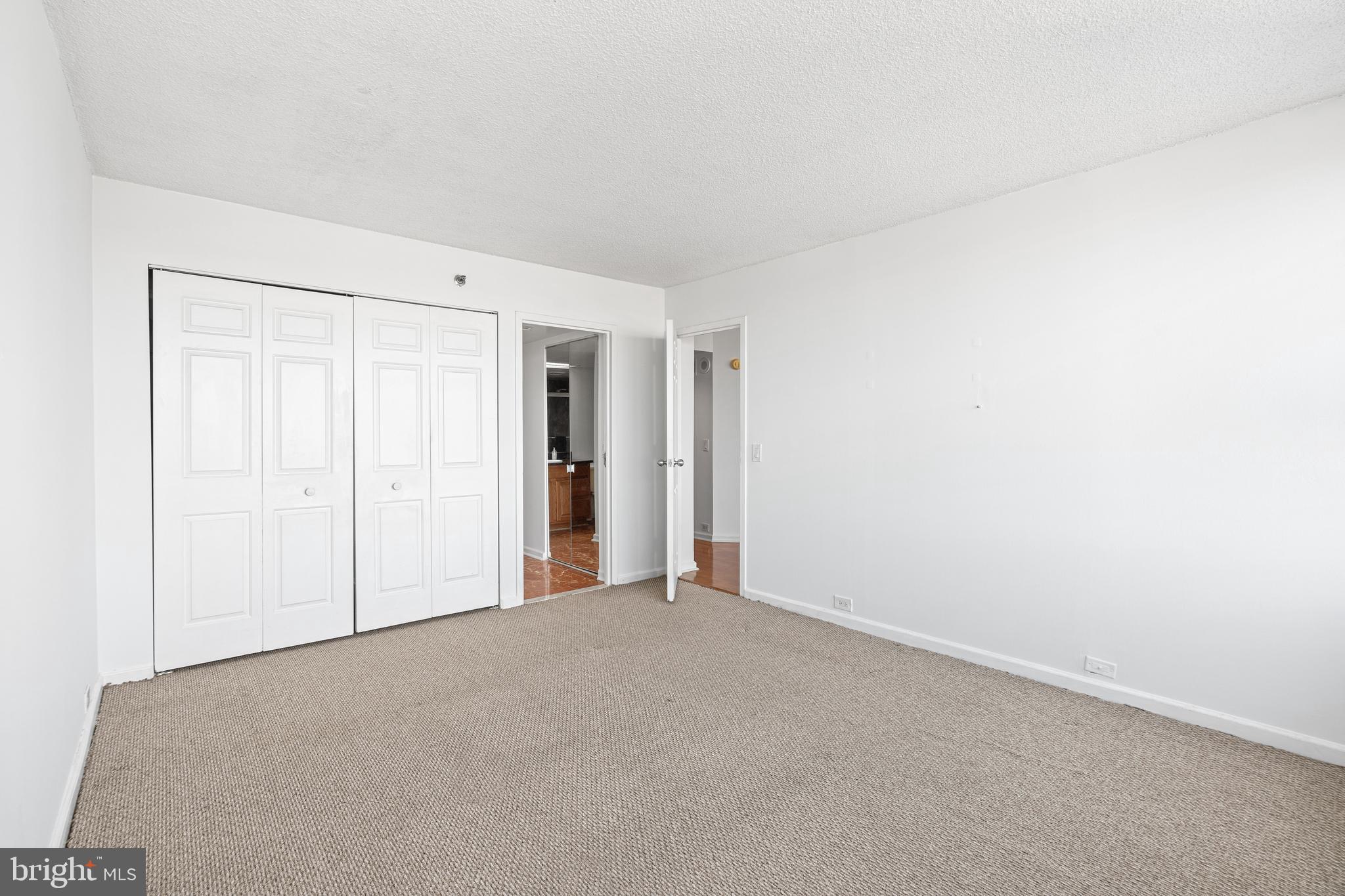 ART MUSEUM AREA - Residential