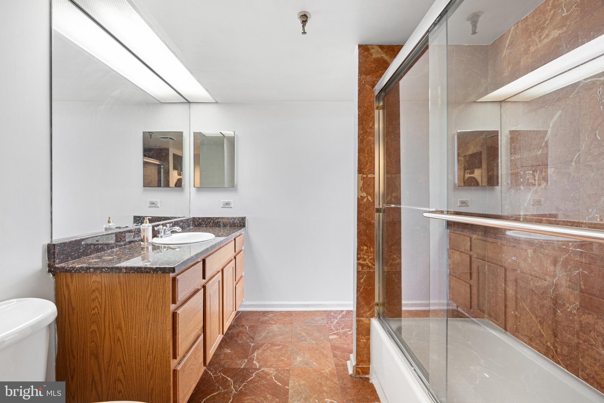 ART MUSEUM AREA - Residential