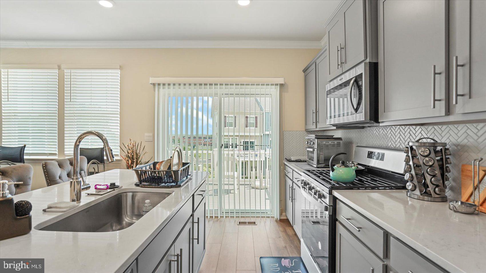 ROSEDALE - Residential