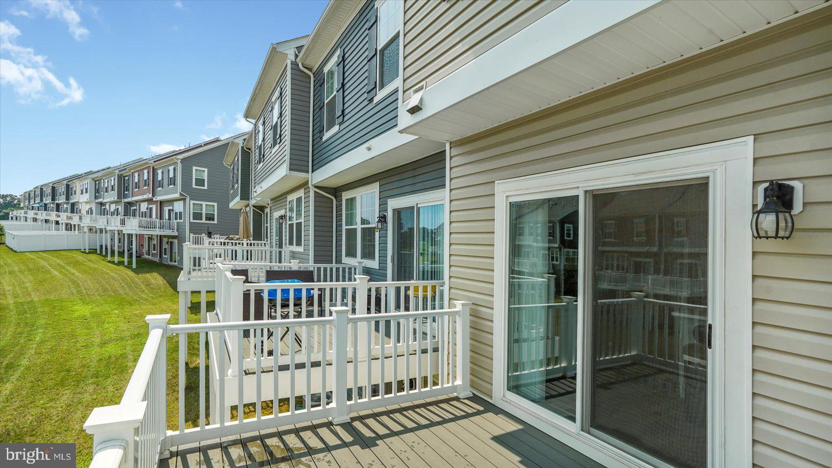 ROSEDALE - Residential