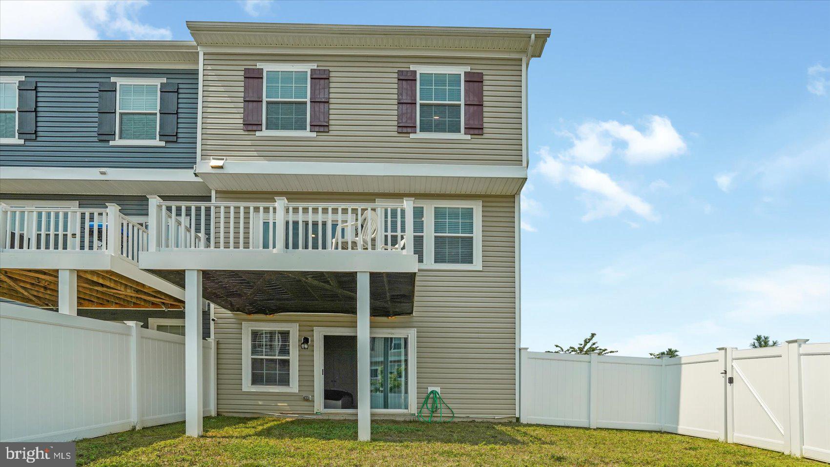 ROSEDALE - Residential