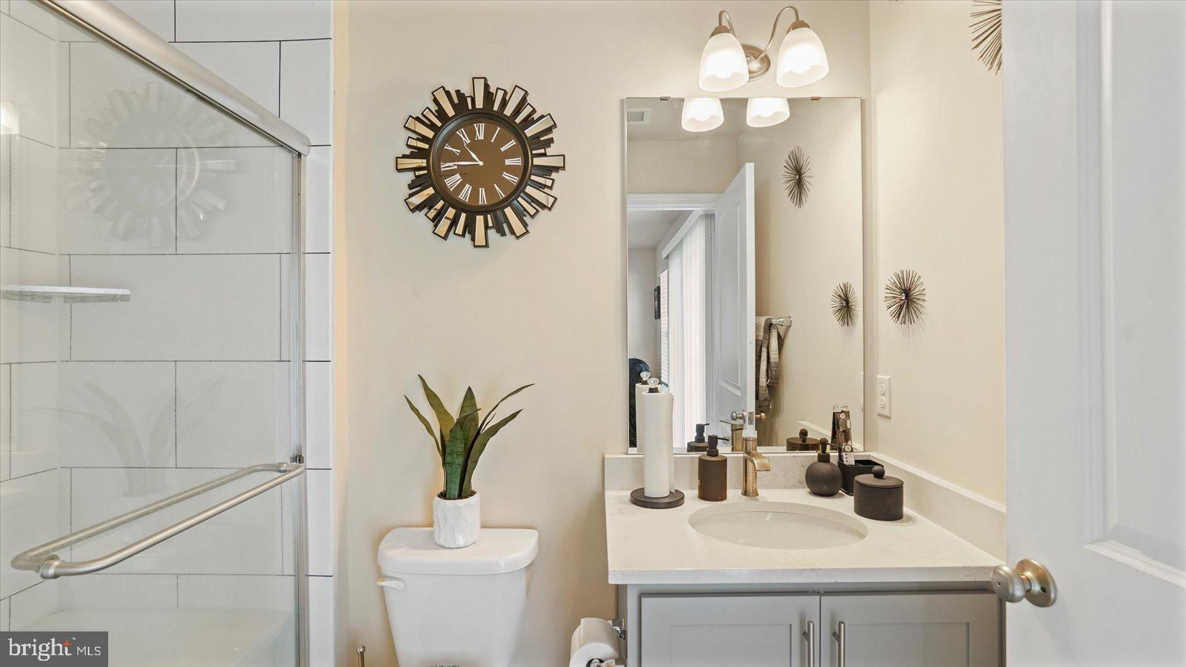 ROSEDALE - Residential