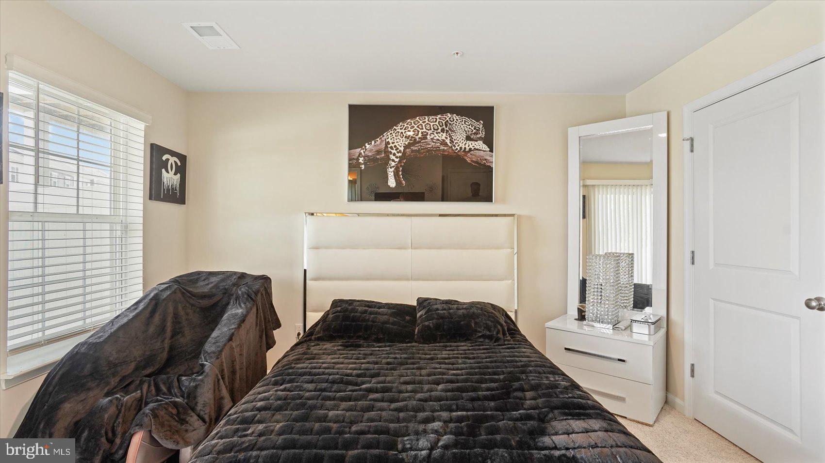 ROSEDALE - Residential