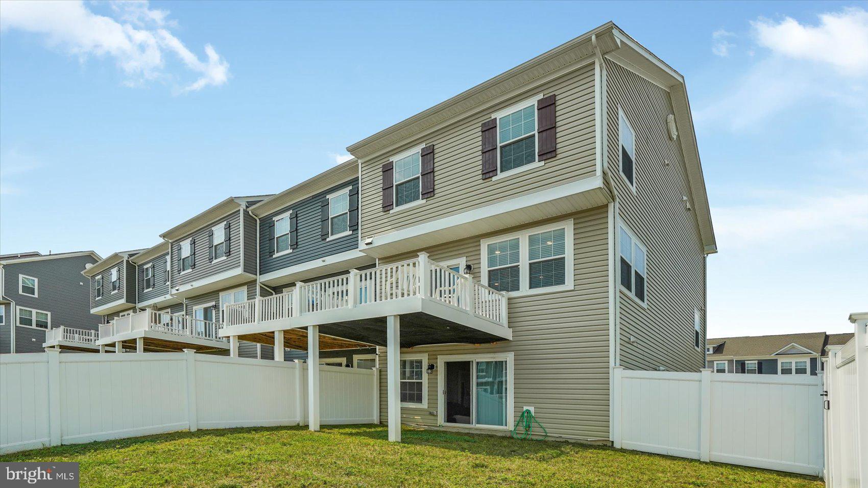 ROSEDALE - Residential