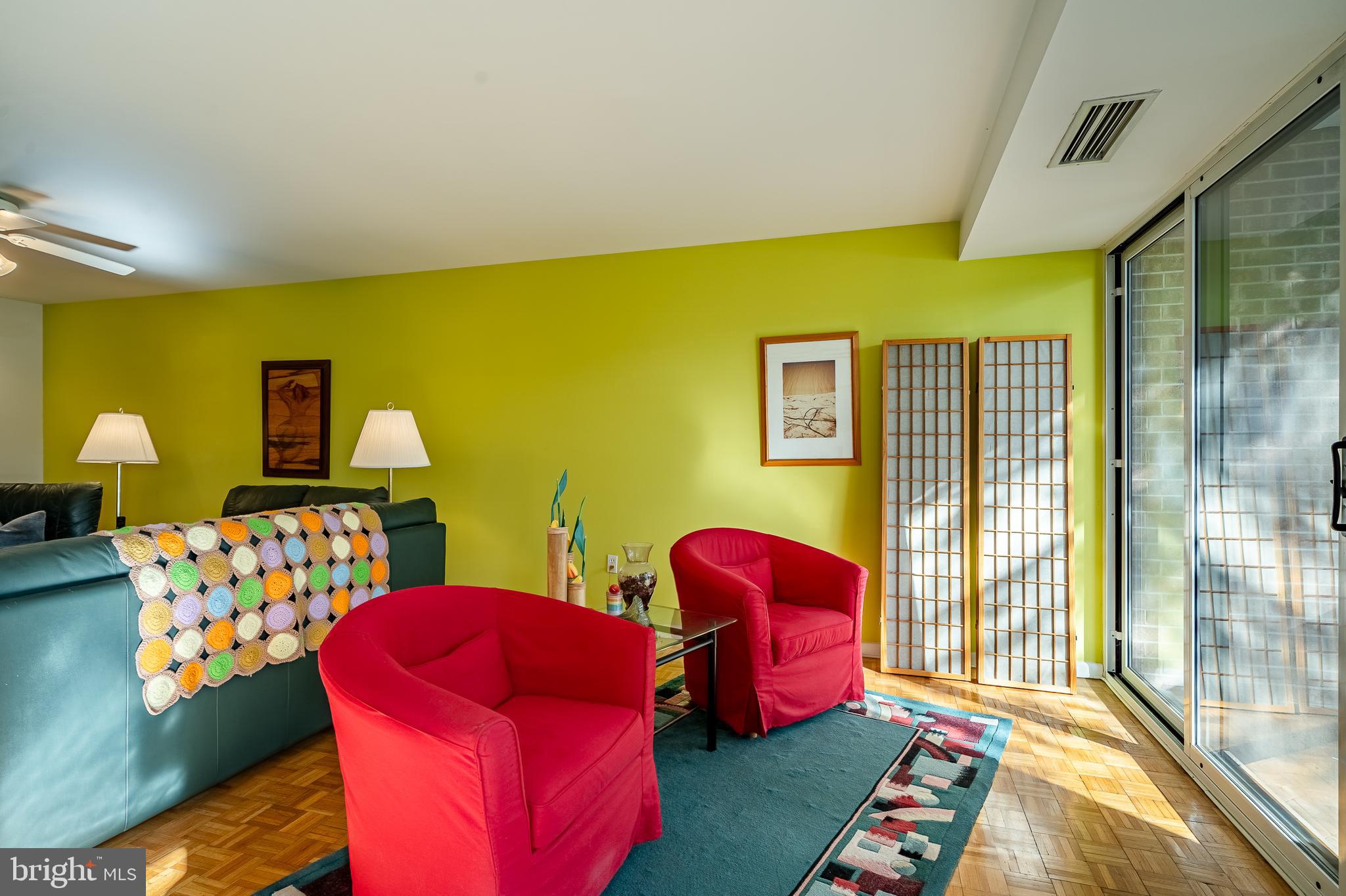 OAK HILL - Residential