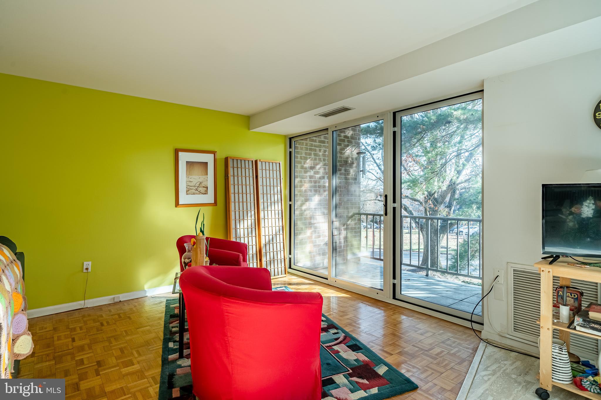OAK HILL - Residential