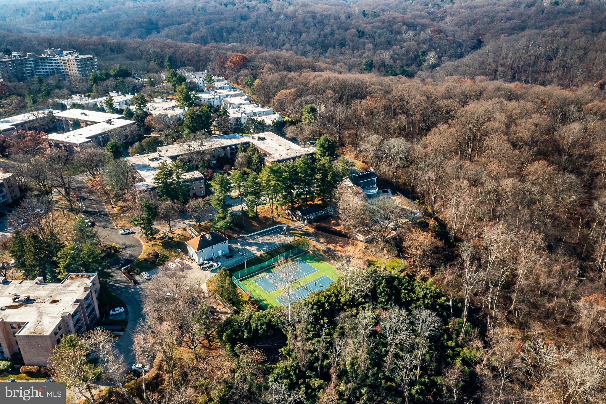 OAK HILL - Residential