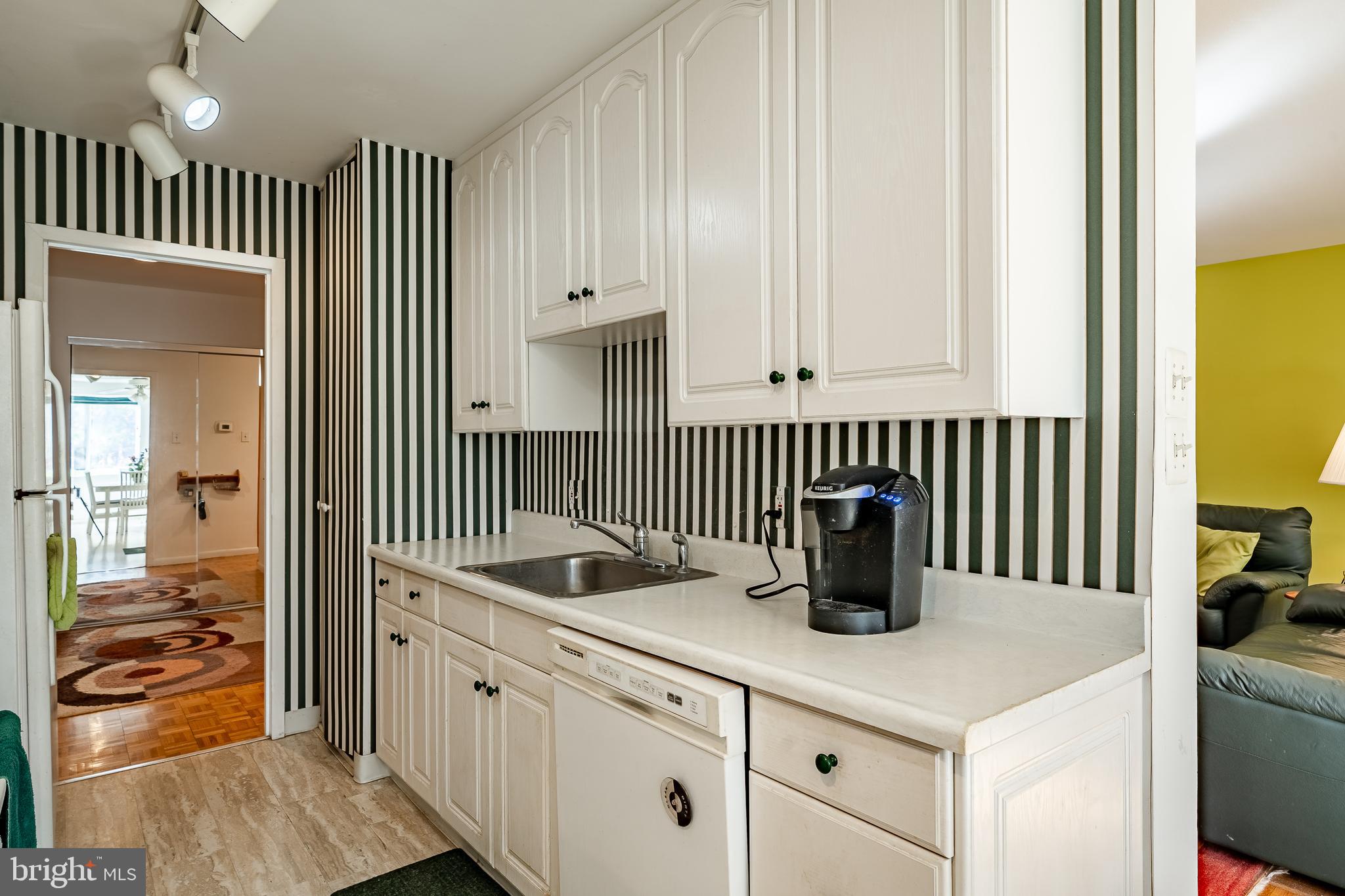 OAK HILL - Residential