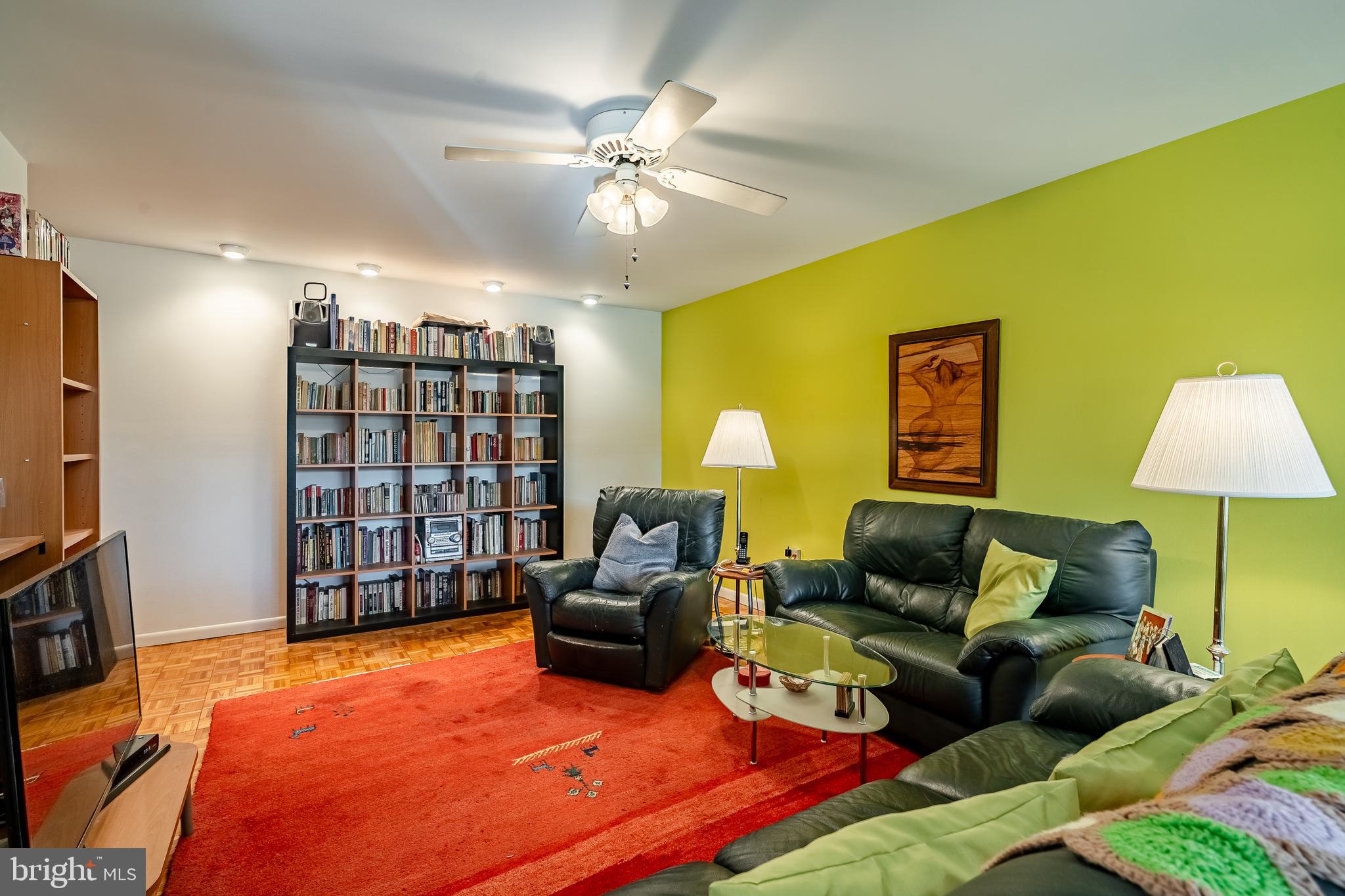OAK HILL - Residential