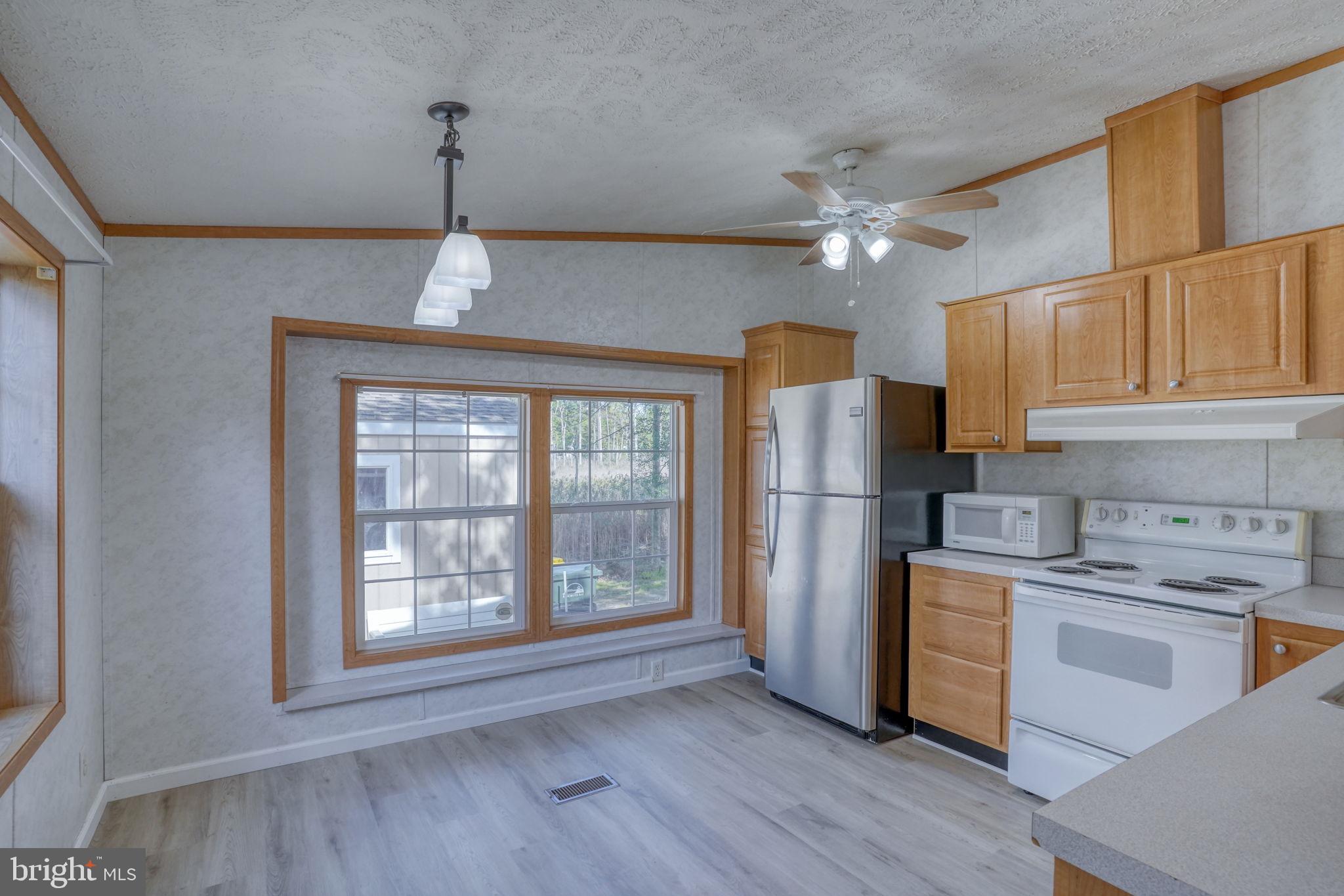 REHOBOTH BAY MHP - Residential