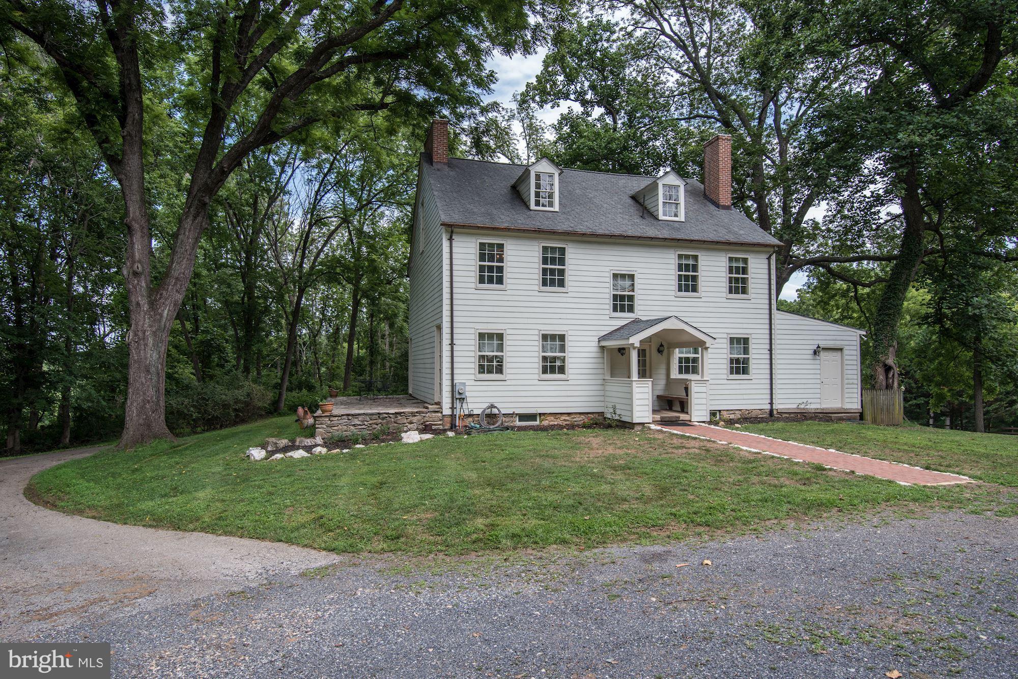 DELLABROOKE FOREST - Residential