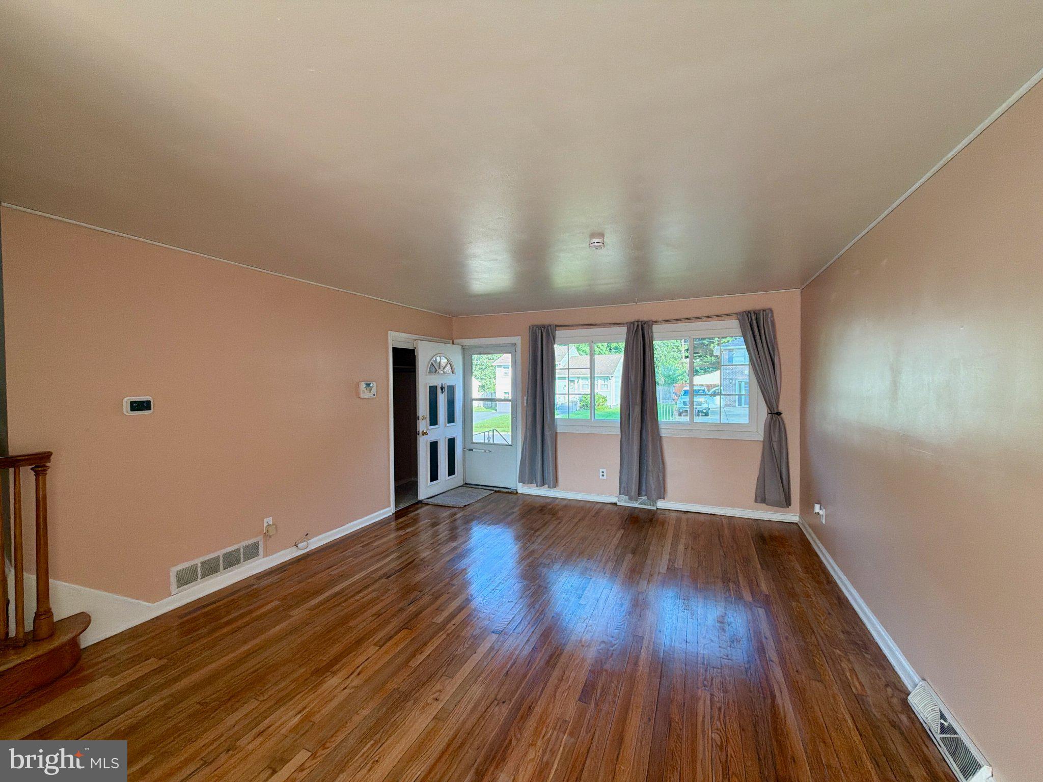 18 AQUILLA AVENUE