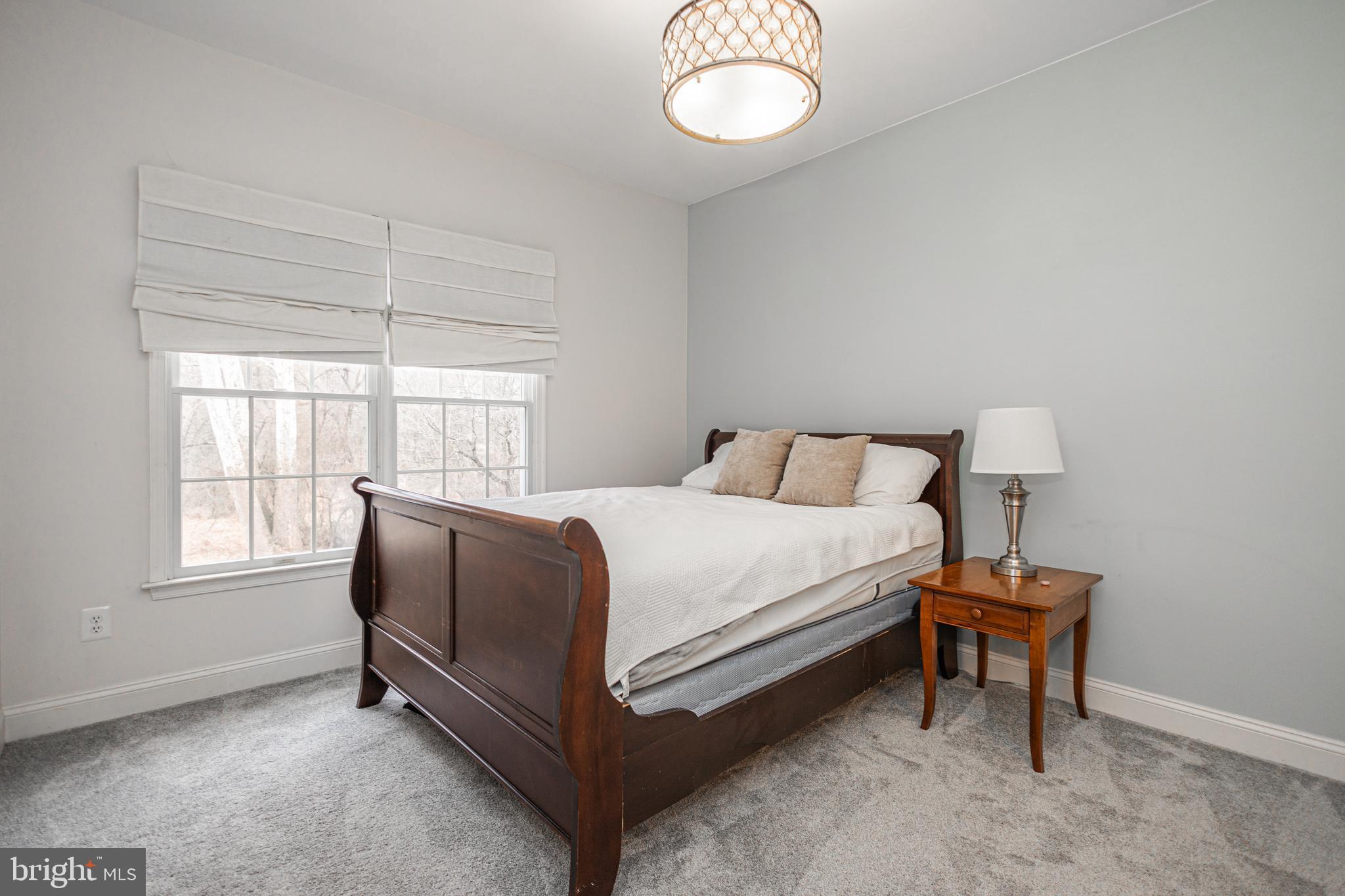 RIVER CROSSING - Residential