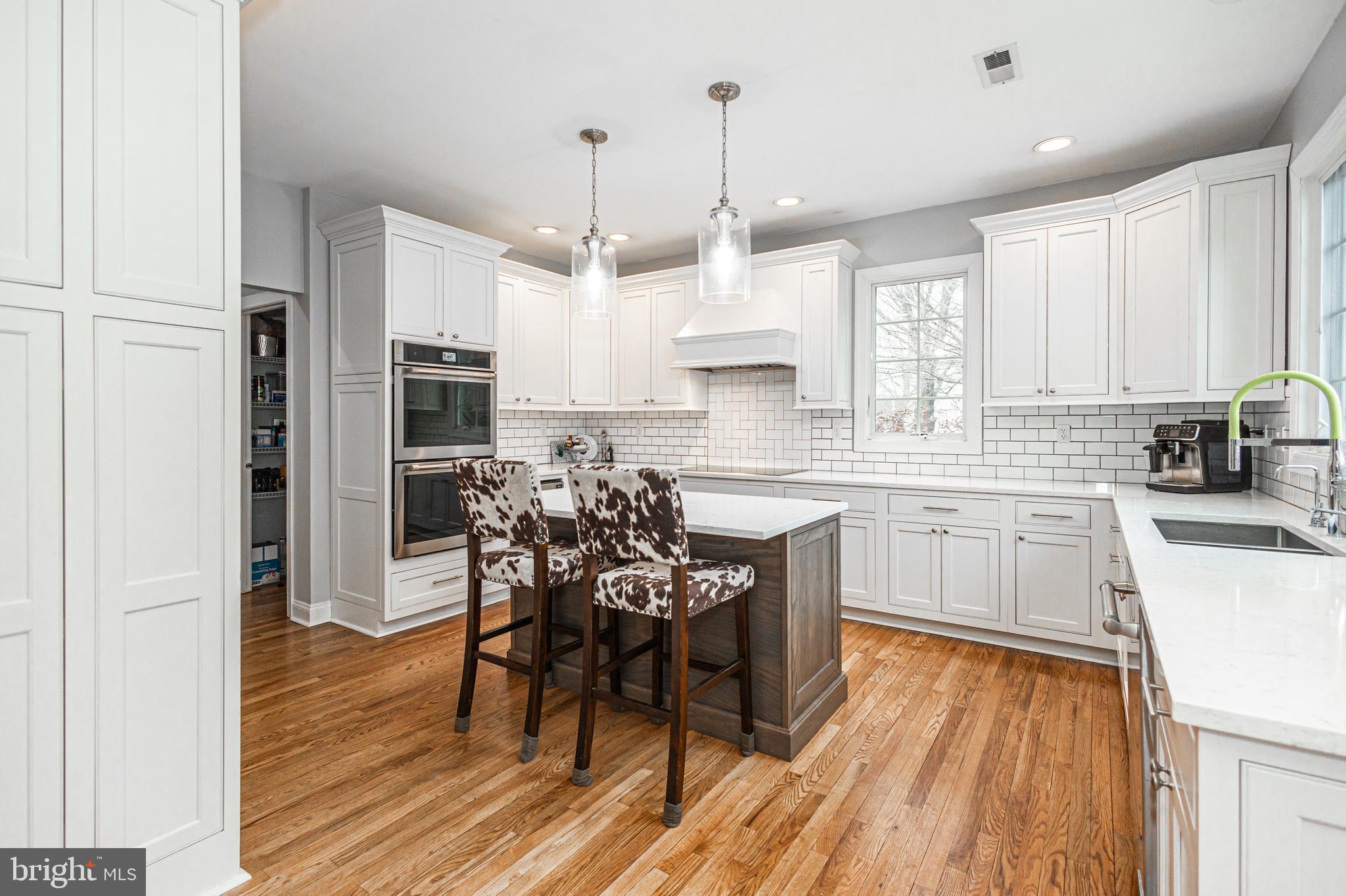 RIVER CROSSING - Residential