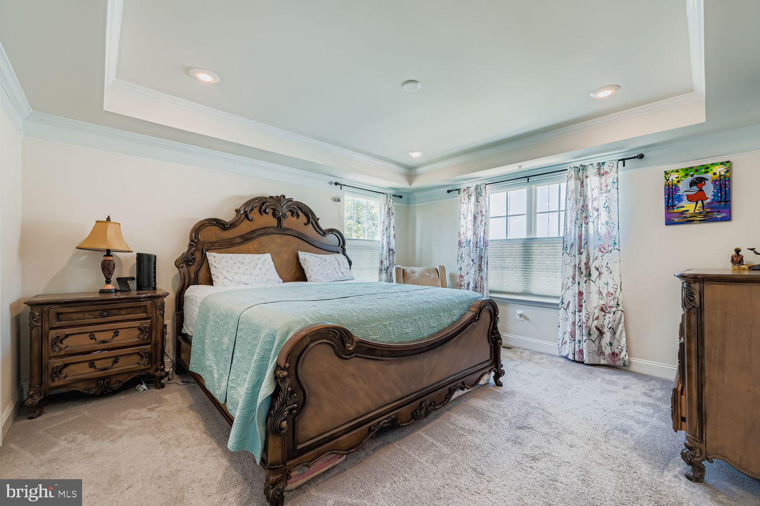 OXFORD SQUARE - Residential Lease