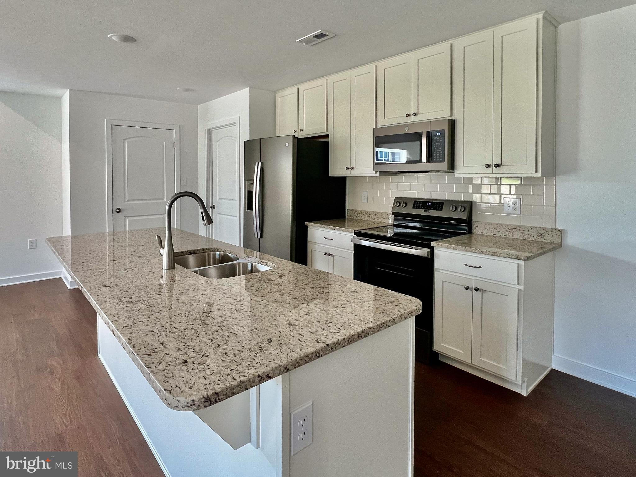 Lot 578 THOROUGHBRED TERRACE