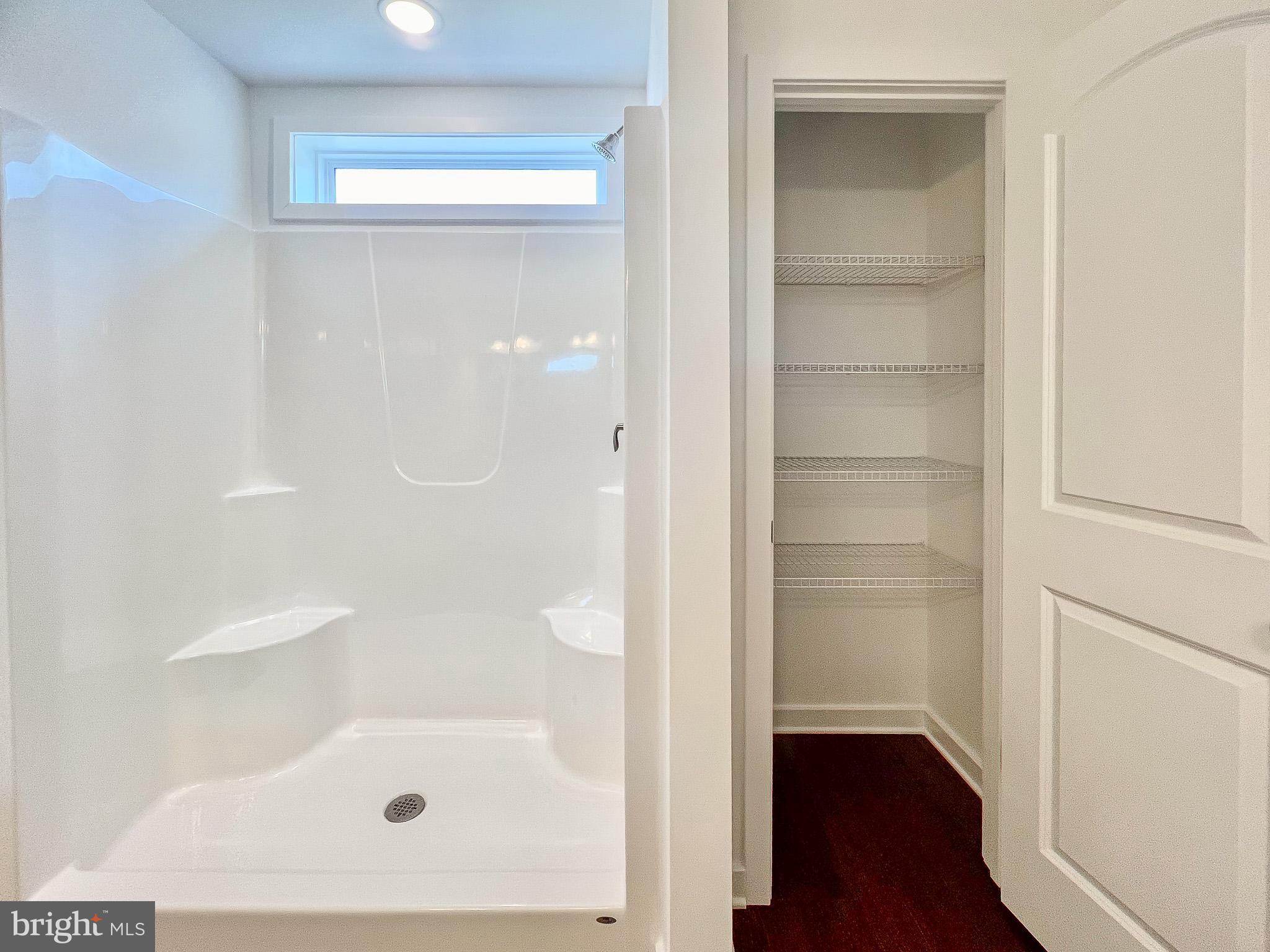 BRIDLE CREEK - Residential