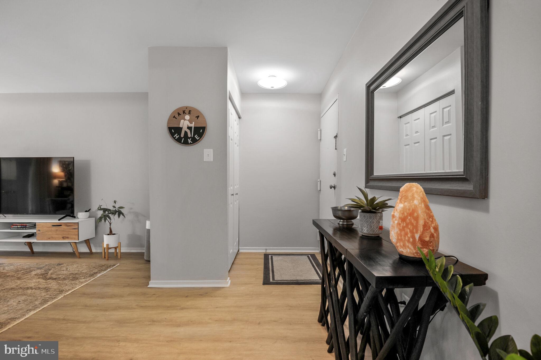 1646 PARKCREST CIRCLE 1D/200