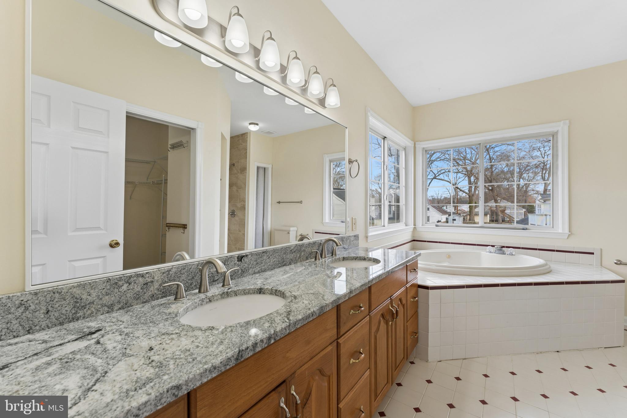 BEVERLEY BEACH - Residential