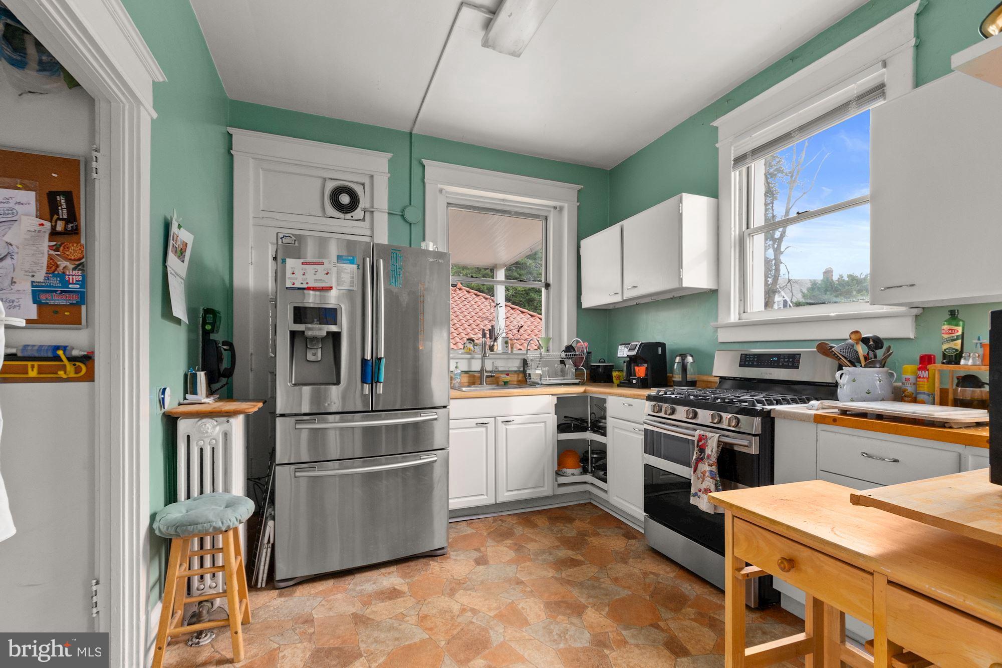 CLEVELAND PARK - Residential