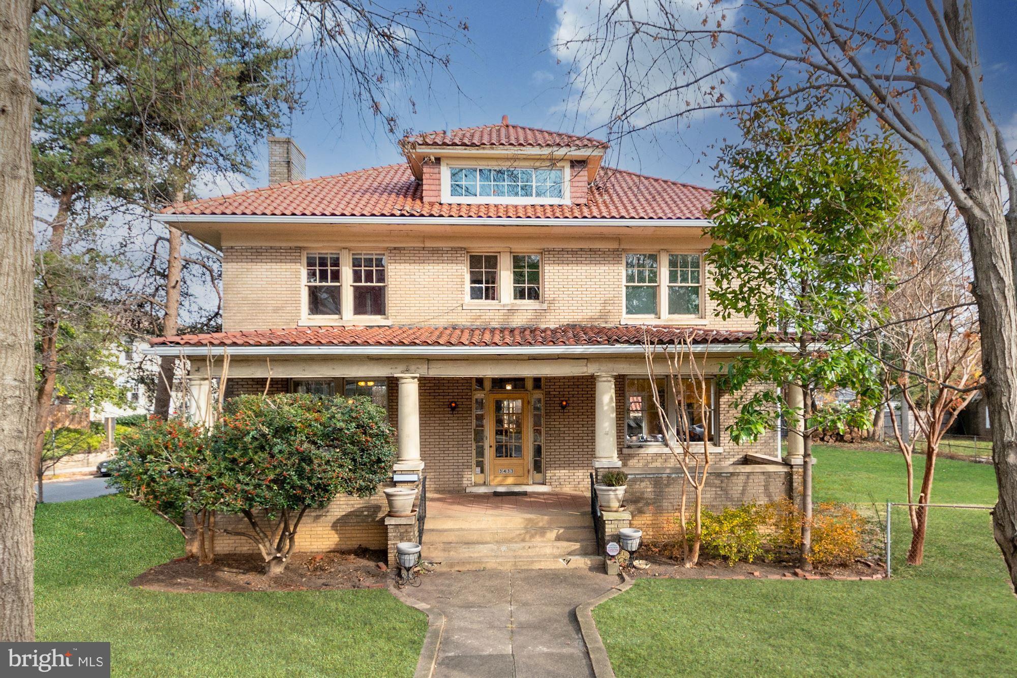 CLEVELAND PARK - Residential