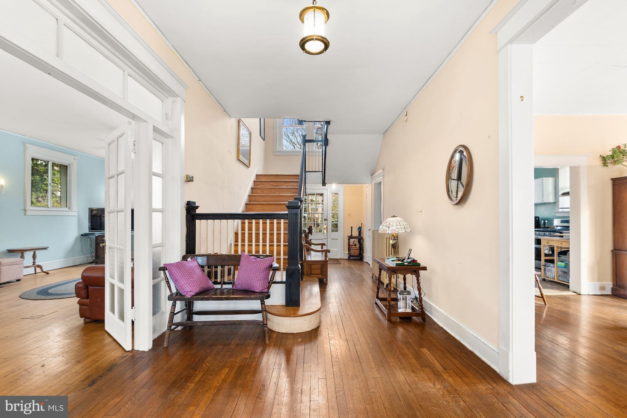 CLEVELAND PARK - Residential