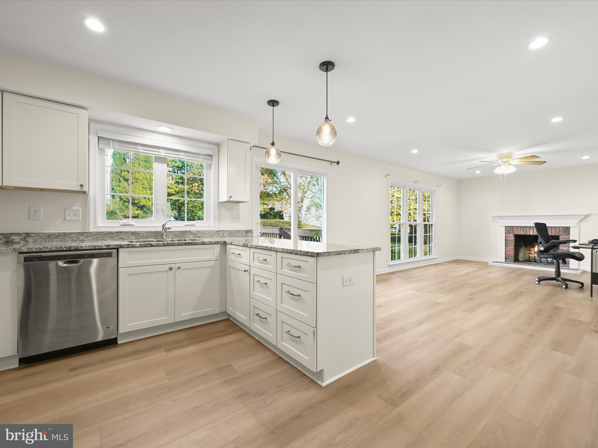 WOODBRIDGE PLAT 5 - Residential