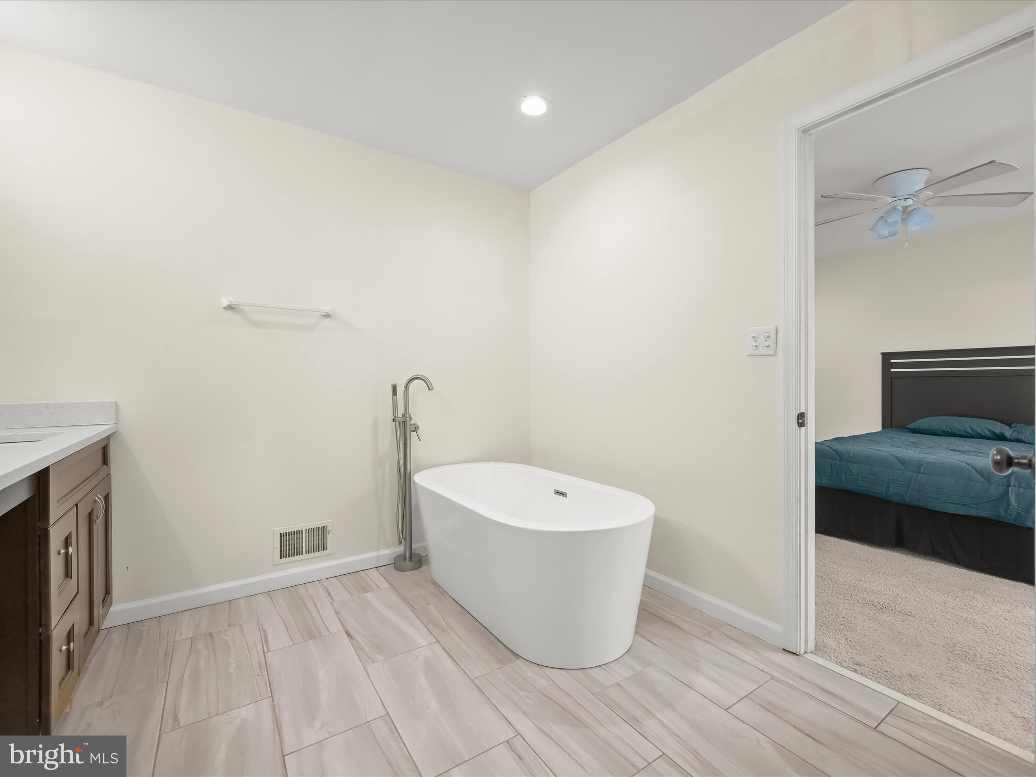 WOODBRIDGE PLAT 5 - Residential