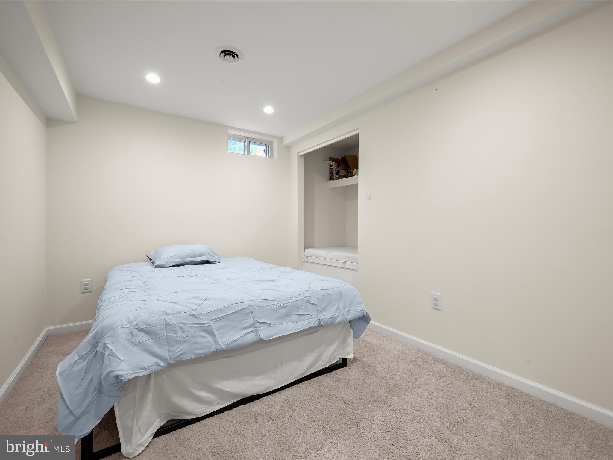 WOODBRIDGE PLAT 5 - Residential