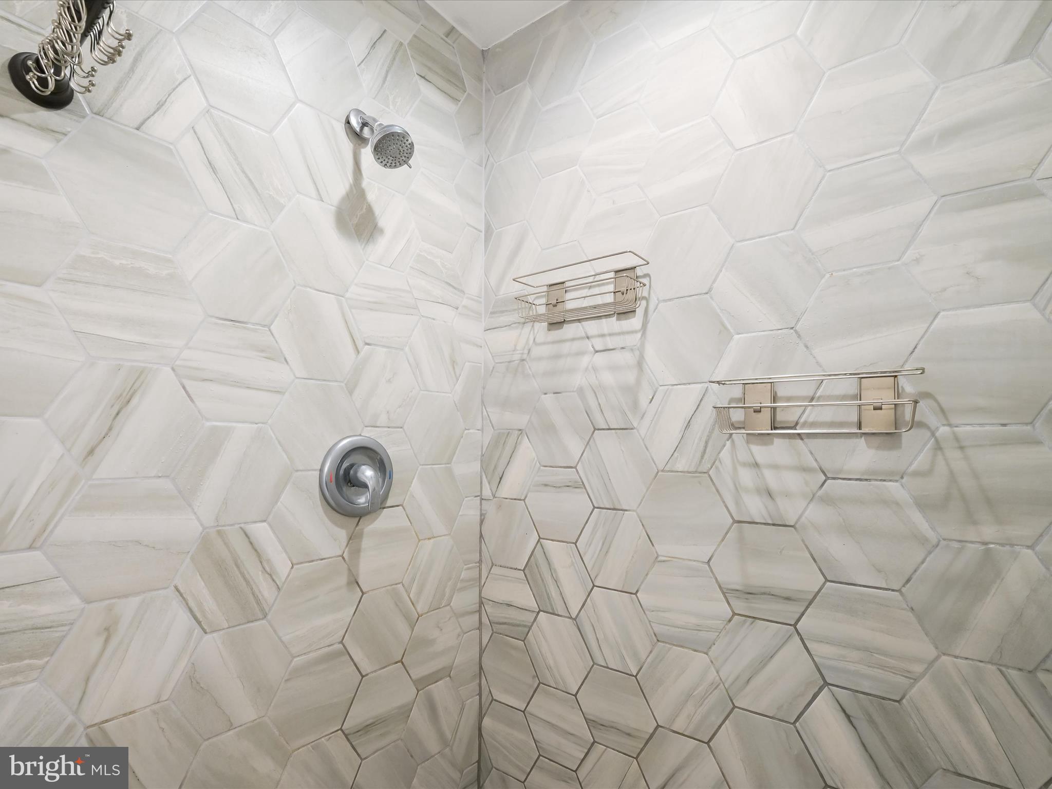 WOODBRIDGE PLAT 5 - Residential