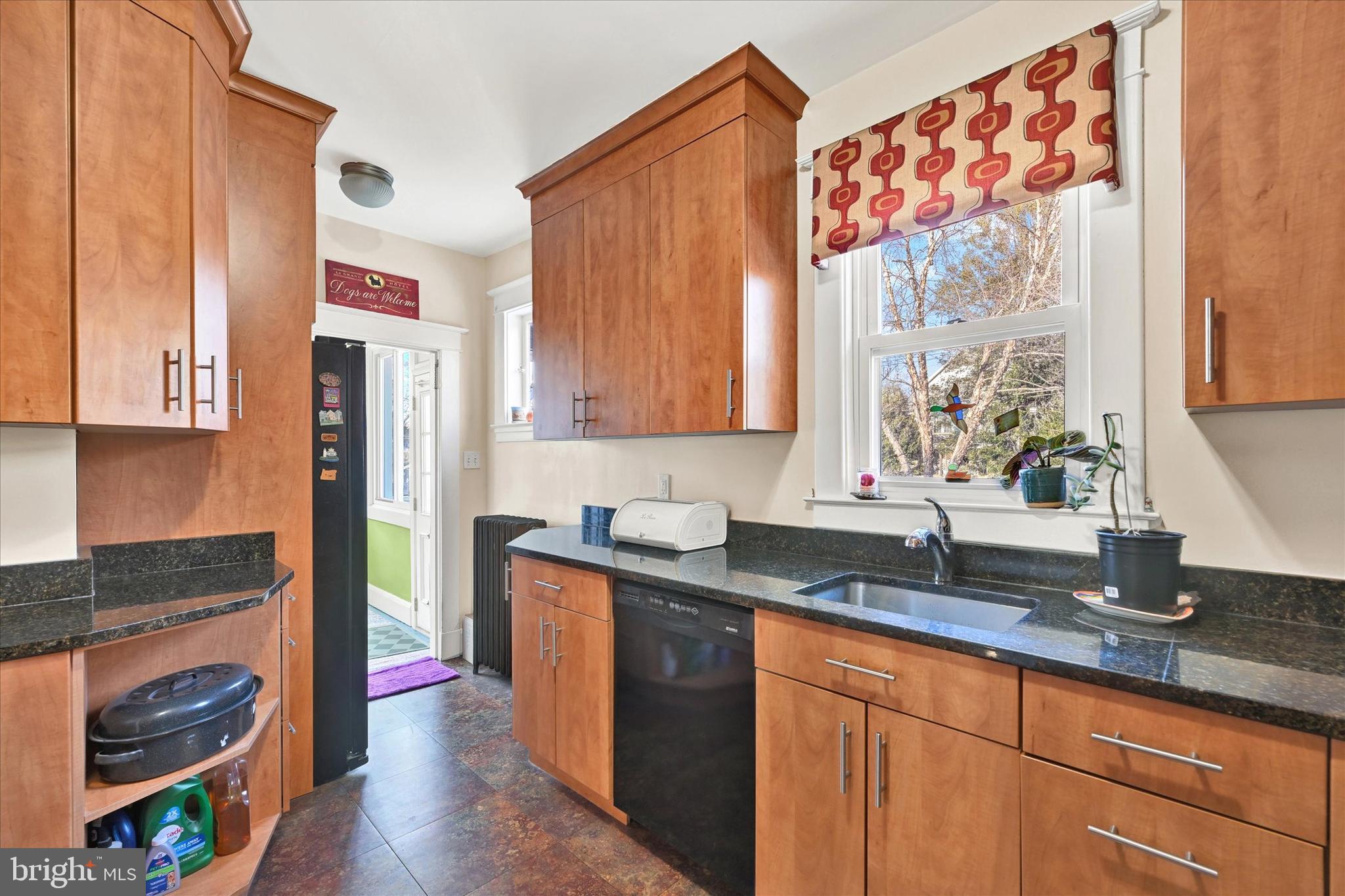 BEVERLY HILLS - Residential