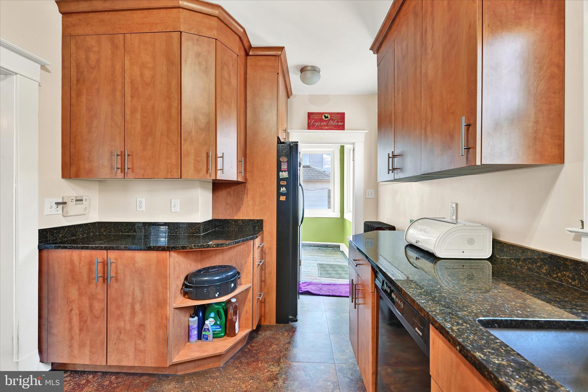 BEVERLY HILLS - Residential