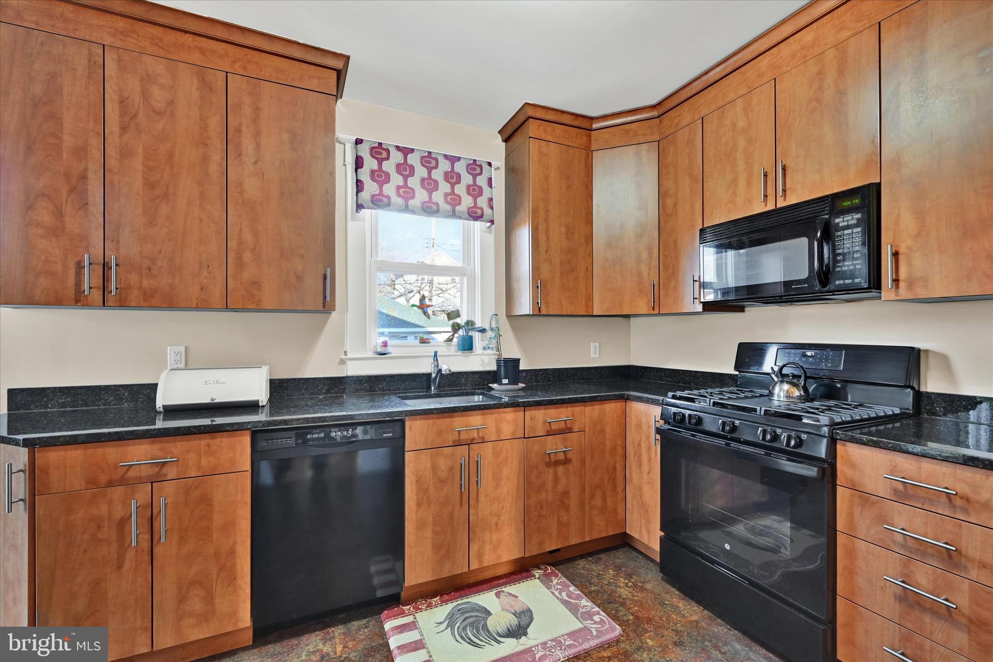 BEVERLY HILLS - Residential