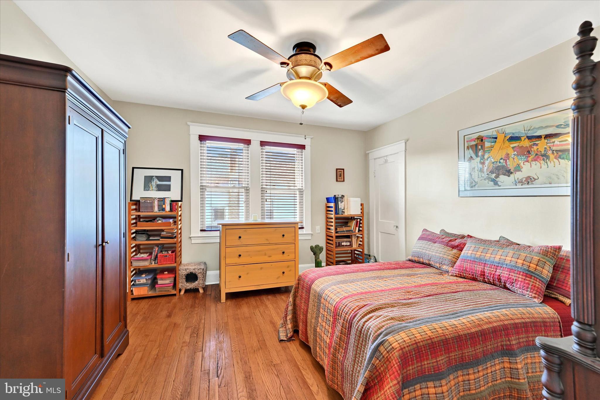 BEVERLY HILLS - Residential